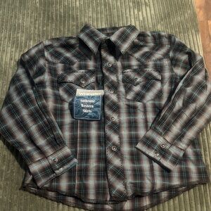Wrangler Button Down Shirt